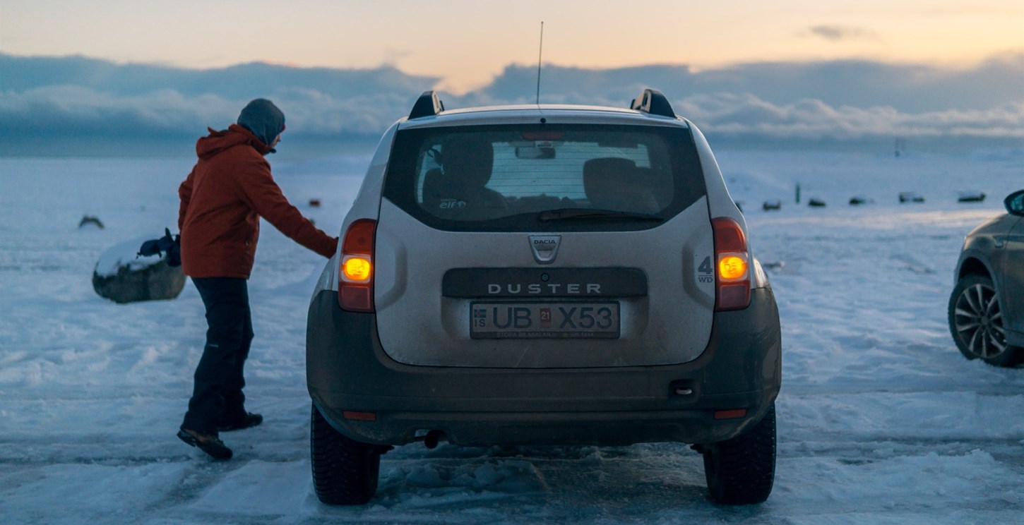 A Guide to Driving in the Snow in Iceland