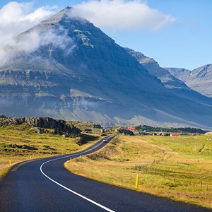 The Best Road Trips in Iceland (7)