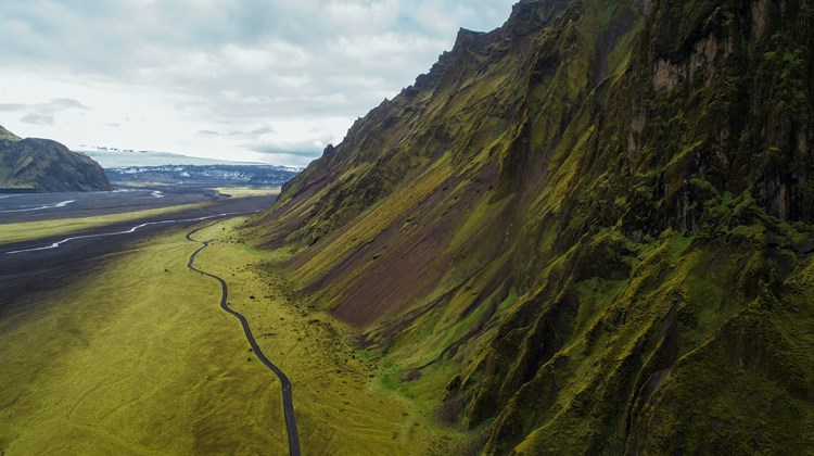 How to Rent a Car in Iceland