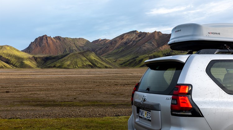 How to Avoid Unexpected Car Rental Costs in Iceland