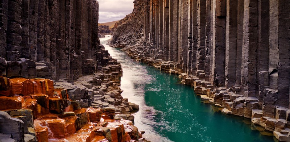 Studlagil Canyon Travel Guide