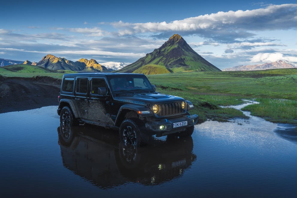 Image of a Rubicon crossing a river in Iceland F-Roads