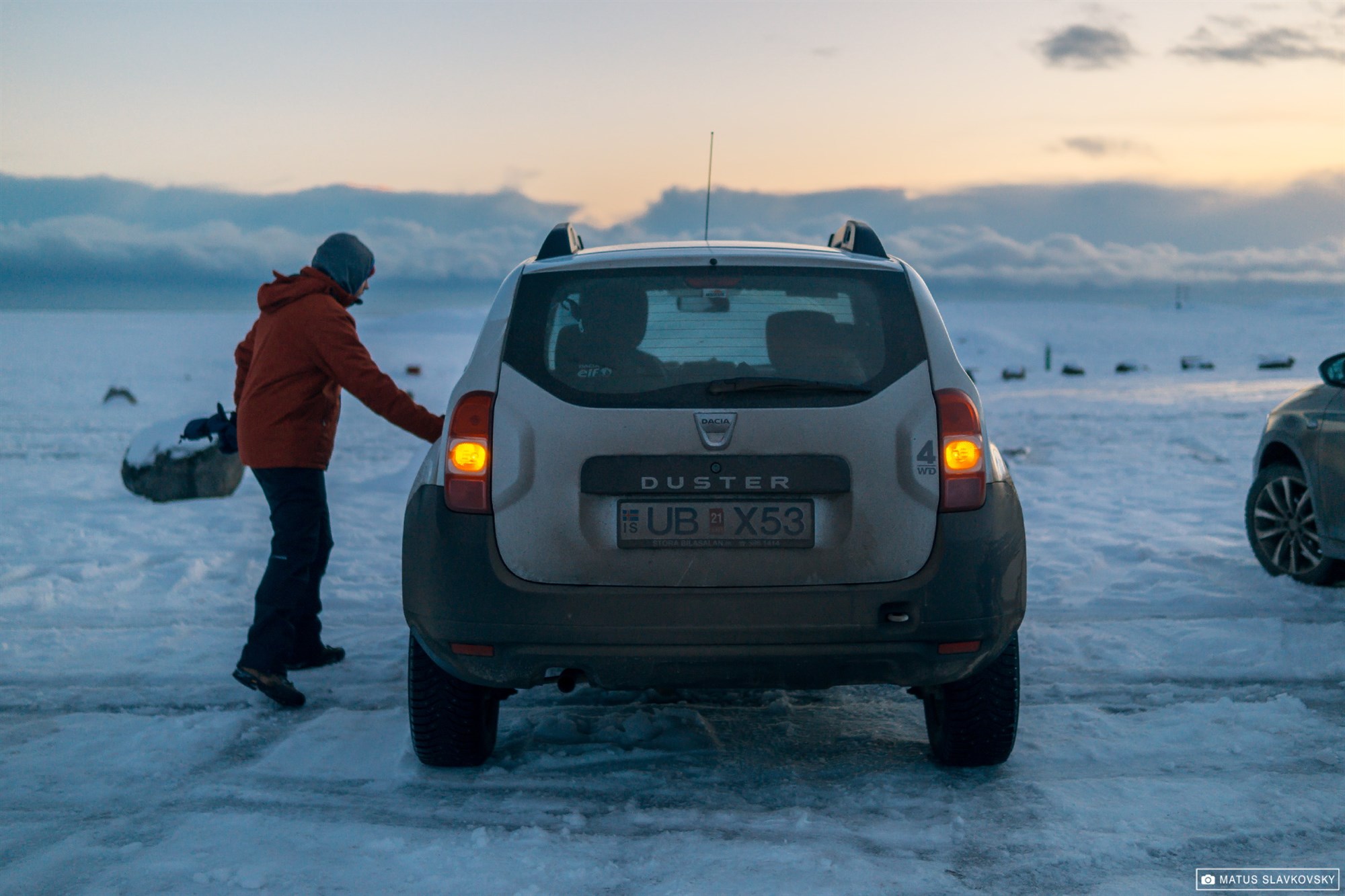 A Guide to Driving in the Snow in Iceland