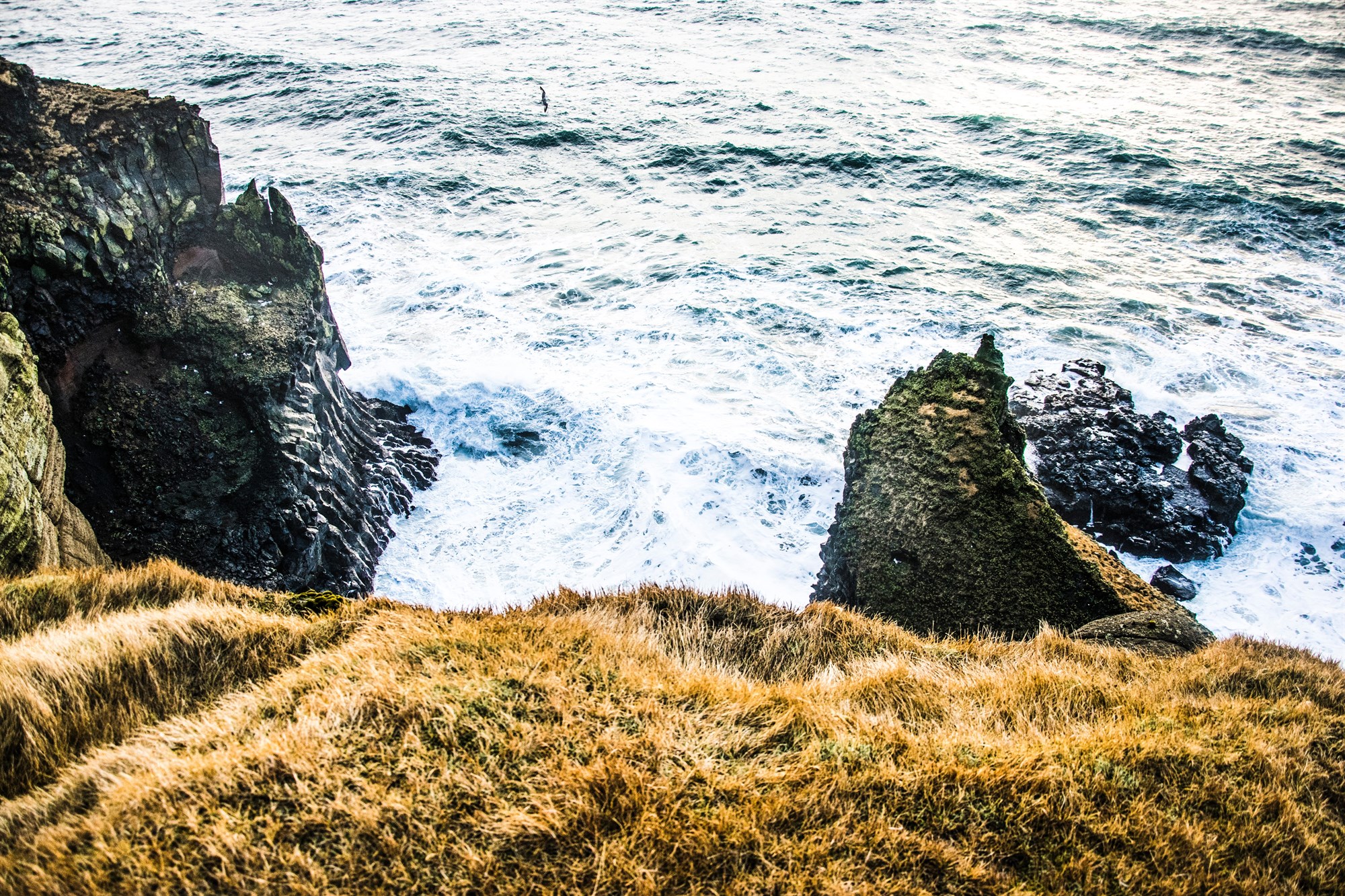 Dramatic cliff edge at Djúpalónssandur, Iceland